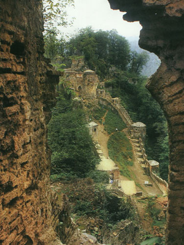 A thousand- step fort