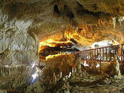 Katleh Khor Cave – Snug Vicissitudes 