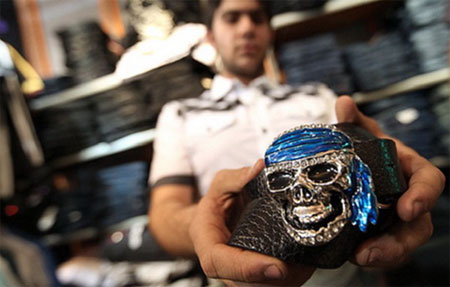 Why do people wear torn jeans?