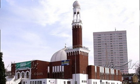 Islamic architecture as the embassy of Islamic culture and civilization