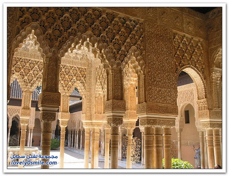 Islamic architecture as the embassy of Islamic culture and civilization