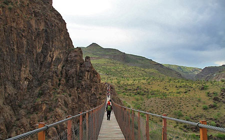  Suspended bridge of Pir Taqi