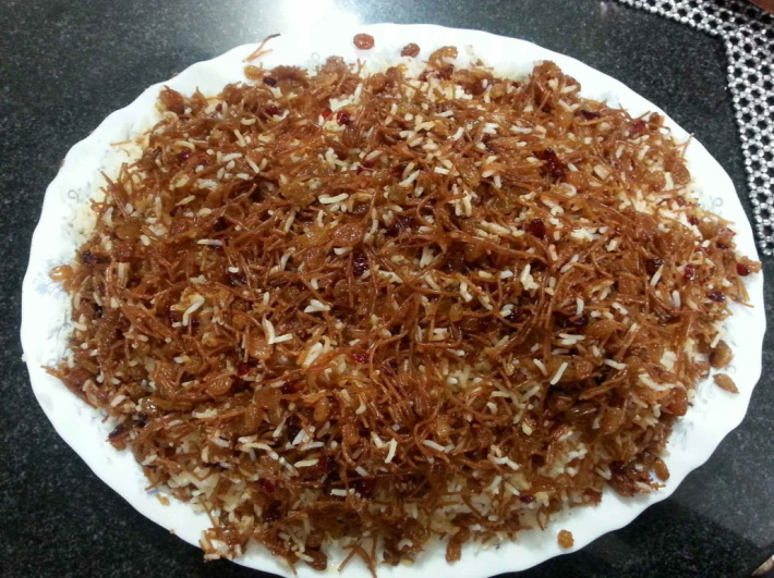   Reshte Polo  (Rice and Noodles)